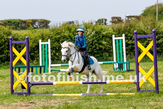 _30I2052