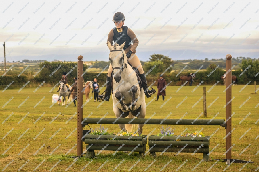 _Q0A0454